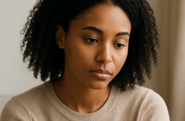 A espera que te trava: como o medo de começar está a roubar os teus sonhos